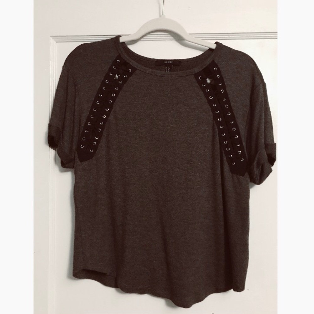 Loose Fitting Edgy T-Shirt